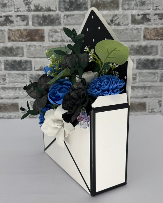 Midnight Frost! - Bouquet Envelope Box