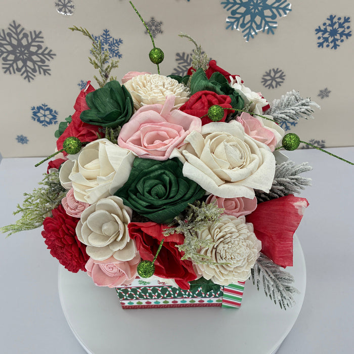 Santa's Present Helpers! - Holiday Decor