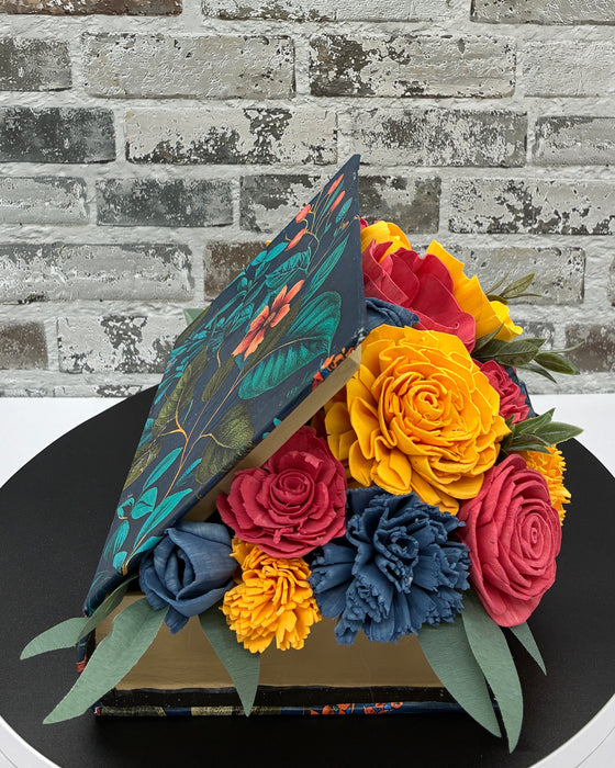 Bookworm's Bouquet! - Bouquet Book